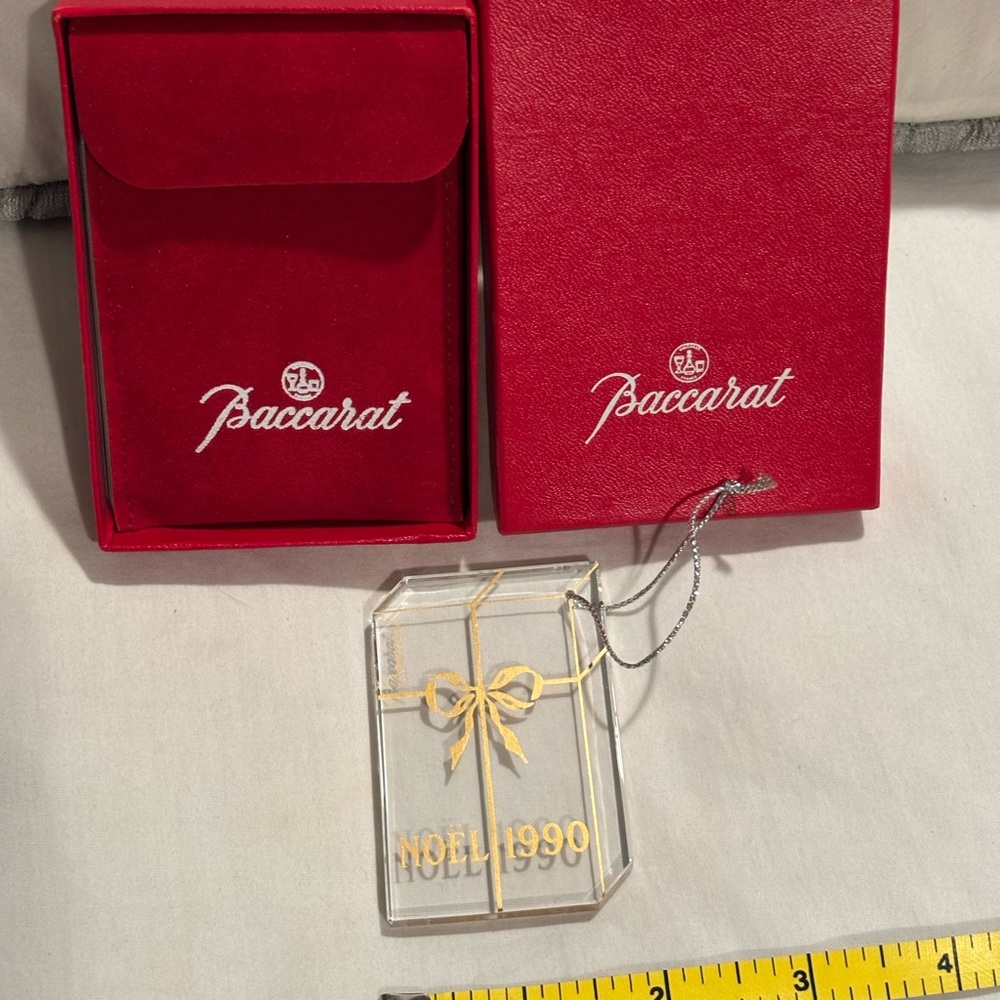 Bacarrat Crystal 1990 Ornament